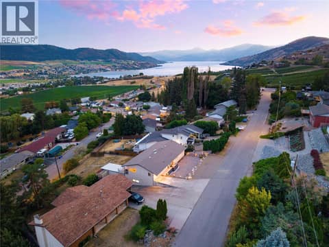 Photo 7 of 6636 Southwind Road, Bella Vista, Vernon