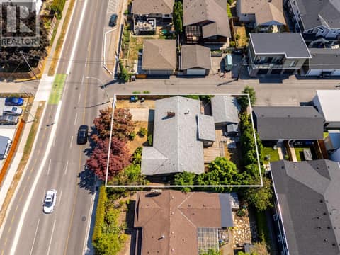 Photo 3 of 925 Sutherland Avenue, Kelowna South