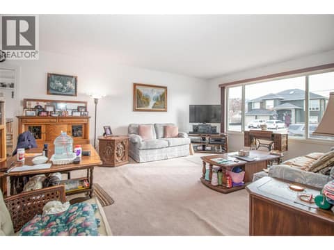 Photo 4 of 440 Hardie Road, Rutland North, Kelowna