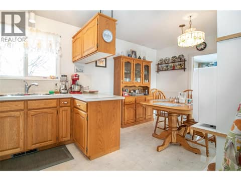 Photo 9 of 440 Hardie Road, Rutland North, Kelowna