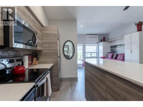 Photo 3 of 2555 Lakeshore Road Unit# 514, Okanagan Landing, Vernon