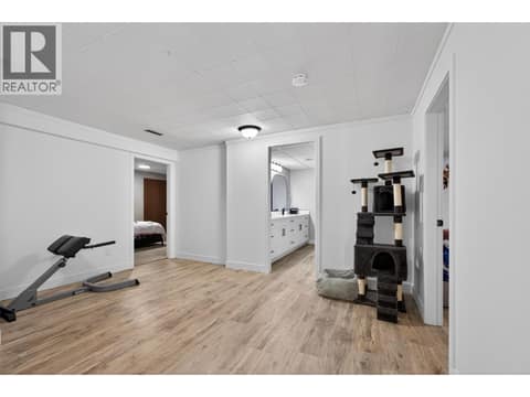 Photo 19 of 1750 Sonora Drive, Glenmore, Kelowna
