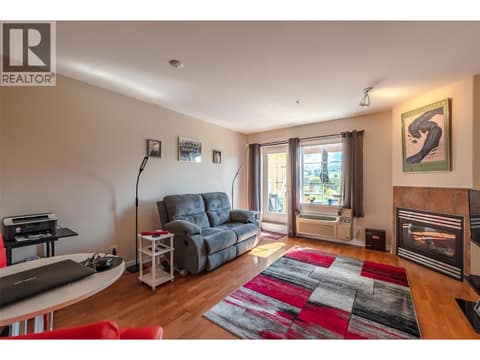 *with furniture* at 7600 COTTONWOOD Drive Unit# 404, Osoyoos