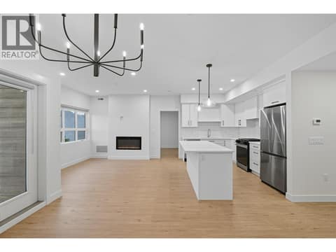 Photo 5 of 1844 Qu'Appelle Boulevard Unit# 204, Juniper Ridge, Kamloops