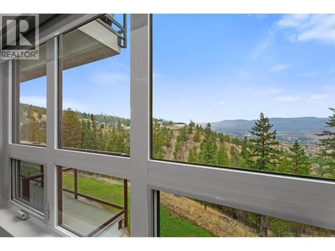 Photo 8 of 1844 Qu'Appelle Boulevard Unit# 204, Juniper Ridge, Kamloops