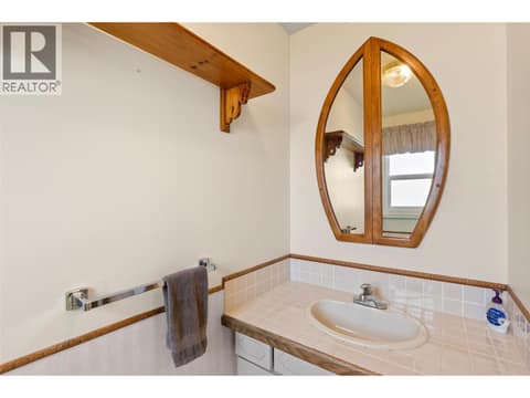 Photo 15 of 172 Michael Way, Rayleigh, Kamloops