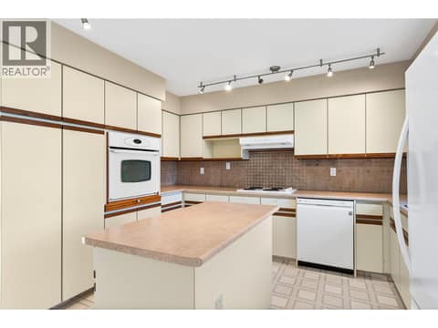 Photo 6 of 172 Michael Way, Rayleigh, Kamloops