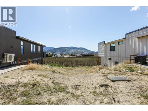 Photo 5 of 1233 Copper Road, Oliver