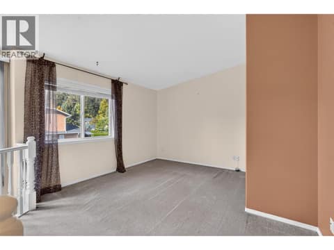Upper Stairs Family Room at 535 Glenmeadows Road Unit# 16, North Glenmore, Kelowna