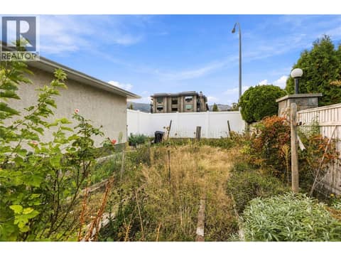 Photo 7 of 153 Yorkton Avenue, Main South, Penticton