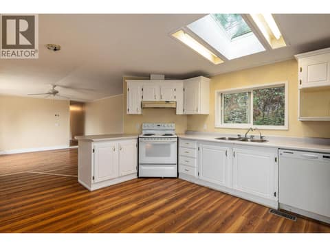Photo 5 of 6439 Farmers Drive, Ellison, Kelowna