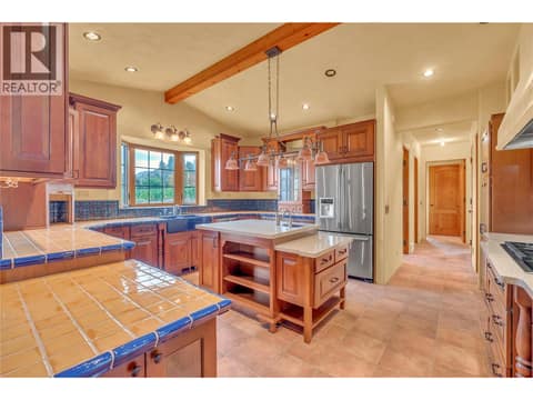 Photo 11 of 18005 Whitfield Road, Summerland Rural