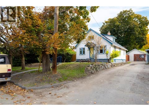 Photo 3 of 3107 25 Street, East Hill, Vernon