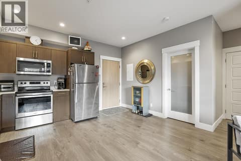Photo 8 of 925 Leon Avenue Unit# 327, Kelowna North