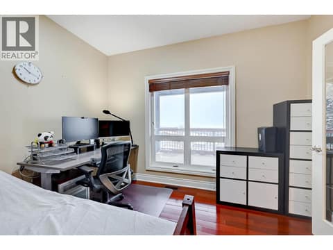 Photo 21 of 422 AZURE Place, Sahali, Kamloops