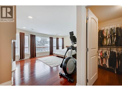 Photo 23 of 422 AZURE Place, Sahali, Kamloops