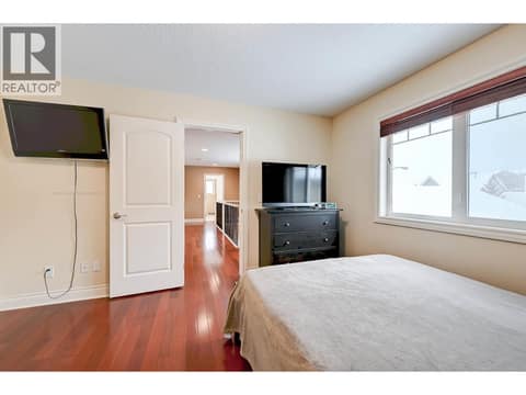 Photo 36 of 422 AZURE Place, Sahali, Kamloops