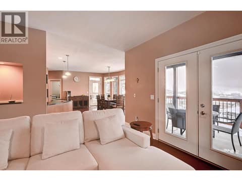 Photo 6 of 422 AZURE Place, Sahali, Kamloops