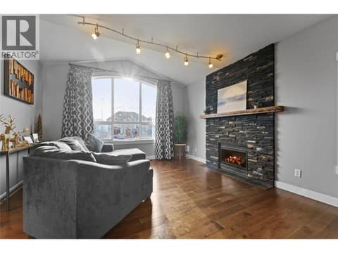Photo 12 of 1052 Quail Drive, Batchelor Heights, Kamloops