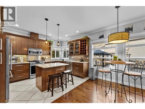 Photo 6 of 1052 Quail Drive, Batchelor Heights, Kamloops