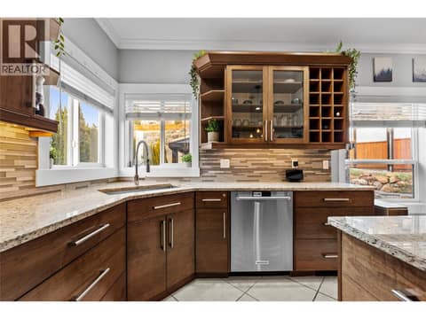 Photo 8 of 1052 Quail Drive, Batchelor Heights, Kamloops