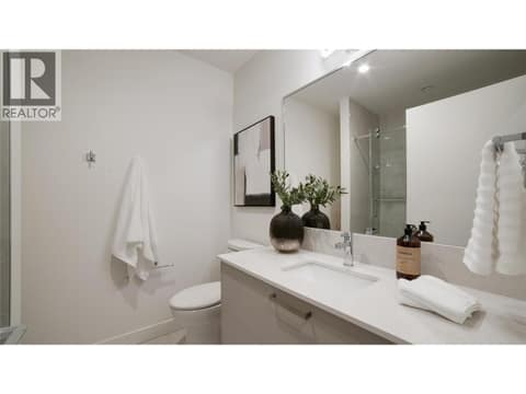 Show suite at 472 Lanfranco Road, Lower Mission, Kelowna
