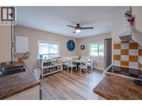 Photo 13 of 725 Ritchie Avenue, Naramata Village