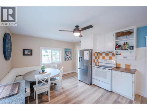 Photo 15 of 725 Ritchie Avenue, Naramata Village