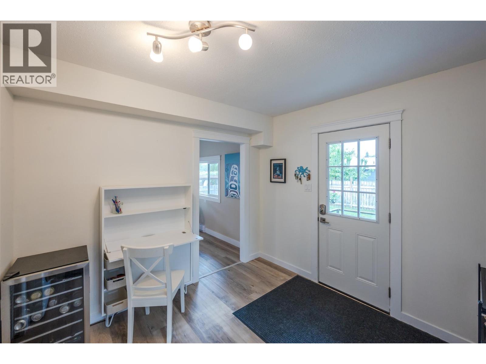 Photo 17 of 725 Ritchie Avenue, Naramata Village