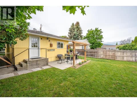 Photo 19 of 725 Ritchie Avenue, Naramata Village