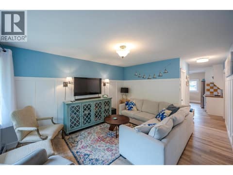 Photo 5 of 725 Ritchie Avenue, Naramata Village