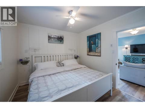 Photo 9 of 725 Ritchie Avenue, Naramata Village