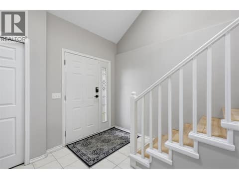 Photo 11 of 2435 DRUMMOND Court, Aberdeen, Kamloops