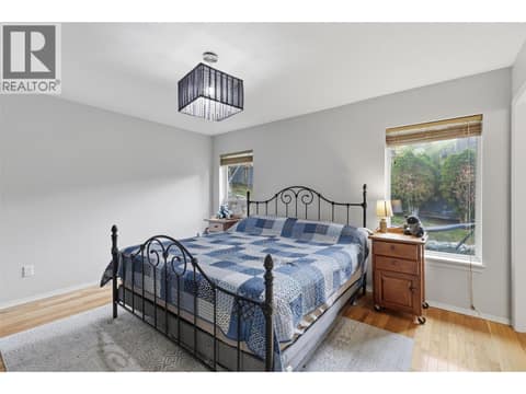 Photo 5 of 2435 DRUMMOND Court, Aberdeen, Kamloops