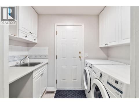 Photo 21 of 870 Regent Crescent, Aberdeen, Kamloops