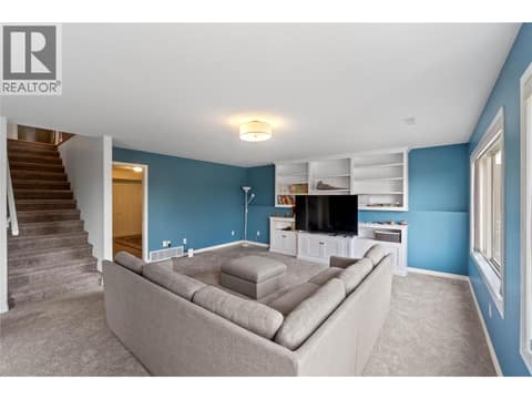 Photo 24 of 870 Regent Crescent, Aberdeen, Kamloops