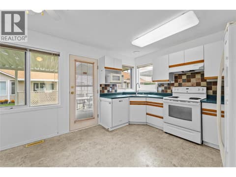 Photo 2 of 1195 14TH Street Unit# 33, Brocklehurst, Kamloops