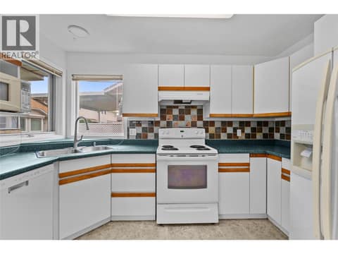 Photo 8 of 1195 14TH Street Unit# 33, Brocklehurst, Kamloops