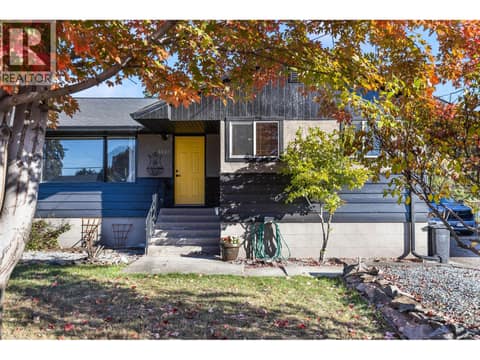 Photo 2 of 1210 Centennial Crescent, Glenmore, Kelowna