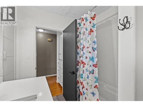 Photo 20 of 1210 Centennial Crescent, Glenmore, Kelowna