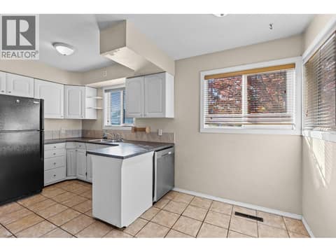 Photo 21 of 1210 Centennial Crescent, Glenmore, Kelowna
