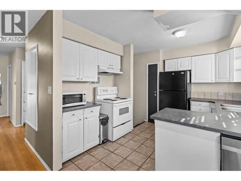 Photo 22 of 1210 Centennial Crescent, Glenmore, Kelowna