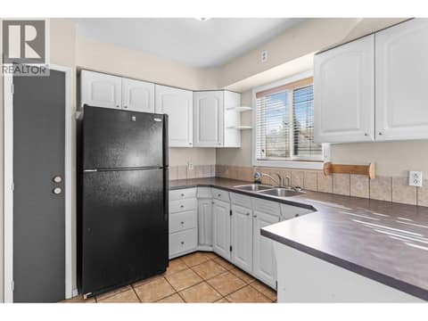 Photo 24 of 1210 Centennial Crescent, Glenmore, Kelowna