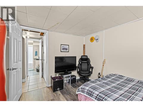 Photo 32 of 1210 Centennial Crescent, Glenmore, Kelowna