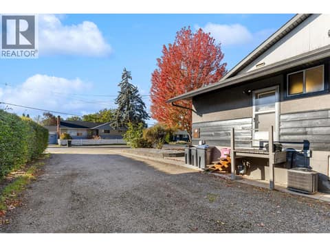 Photo 6 of 1210 Centennial Crescent, Glenmore, Kelowna