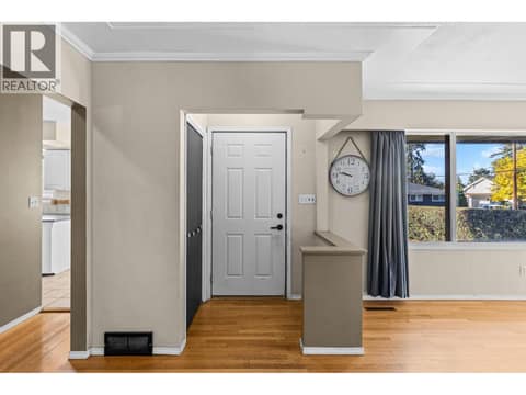 Photo 7 of 1210 Centennial Crescent, Glenmore, Kelowna