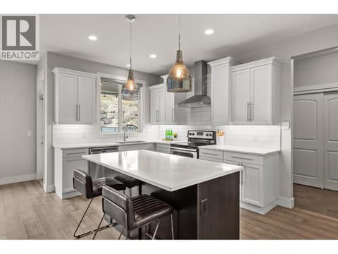 Photo 13 of 118 Split Pine Court, Wilden, Kelowna