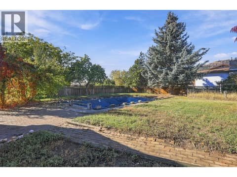 Photo 4 of 4569 Spurraway Road, Rayleigh, Kamloops