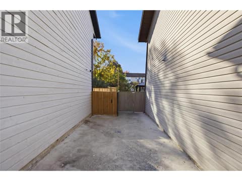 Photo 9 of 460 Sentinel Court, Sahali, Kamloops
