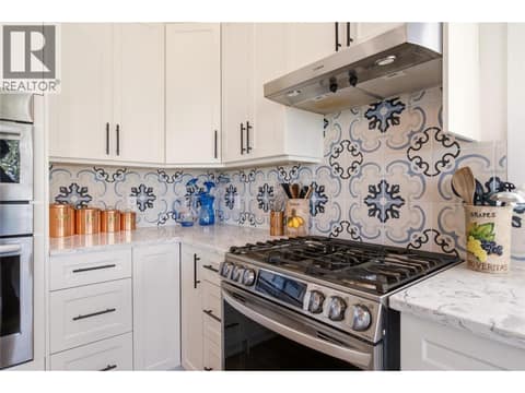 Photo 13 of 724 Lone Pine Drive, Black Mountain, Kelowna